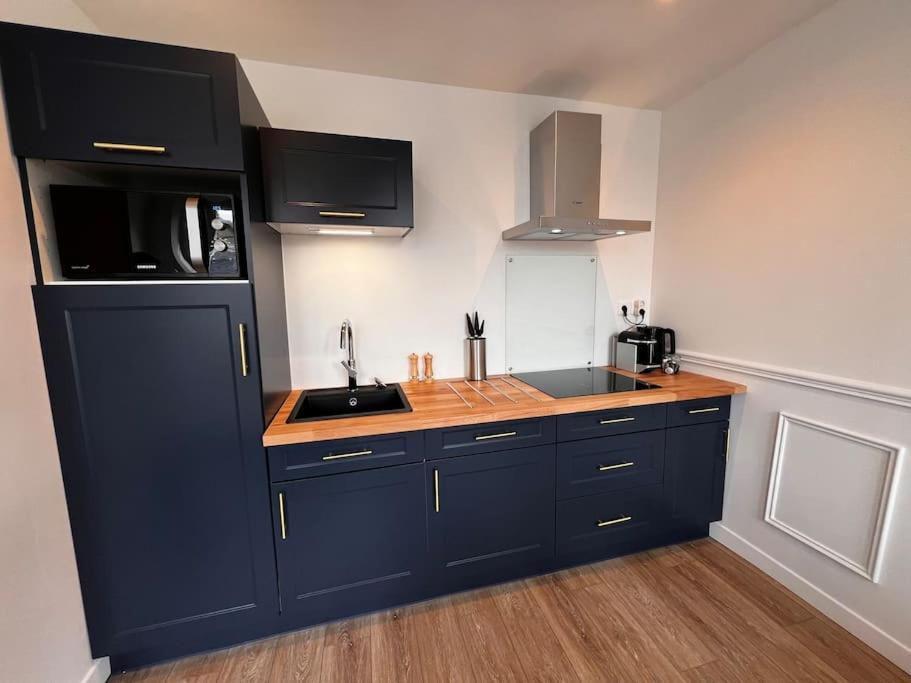 Sainte-Mère-Église Appartement Richard Merrill 2 Personnes En Plein Centre מראה חיצוני תמונה